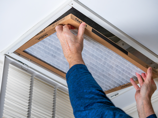 Choosing the Best Indoor Air Filter for Allergies