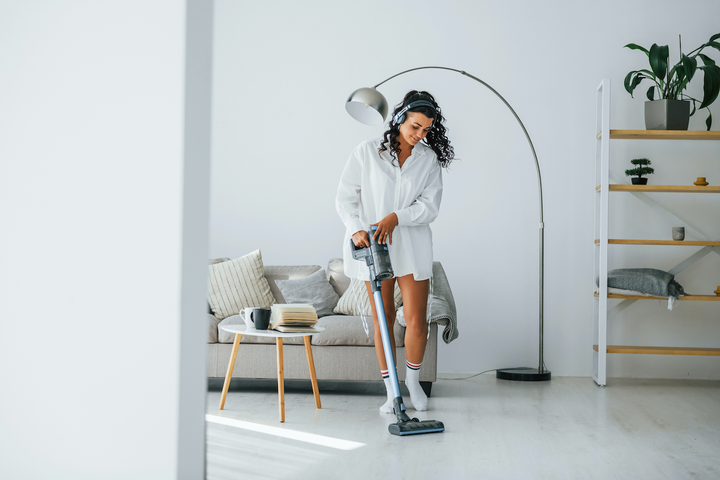 The Truth About Pet Dander: Can Vacuuming Actually Remove It?